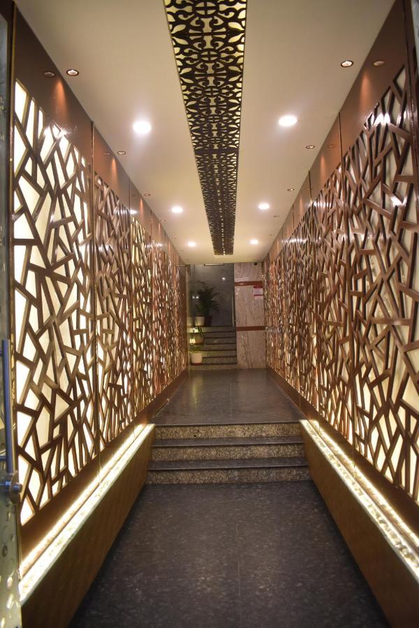 העיר בנגלור Hotel Ur Comforts Jayanagar מראה חיצוני תמונה