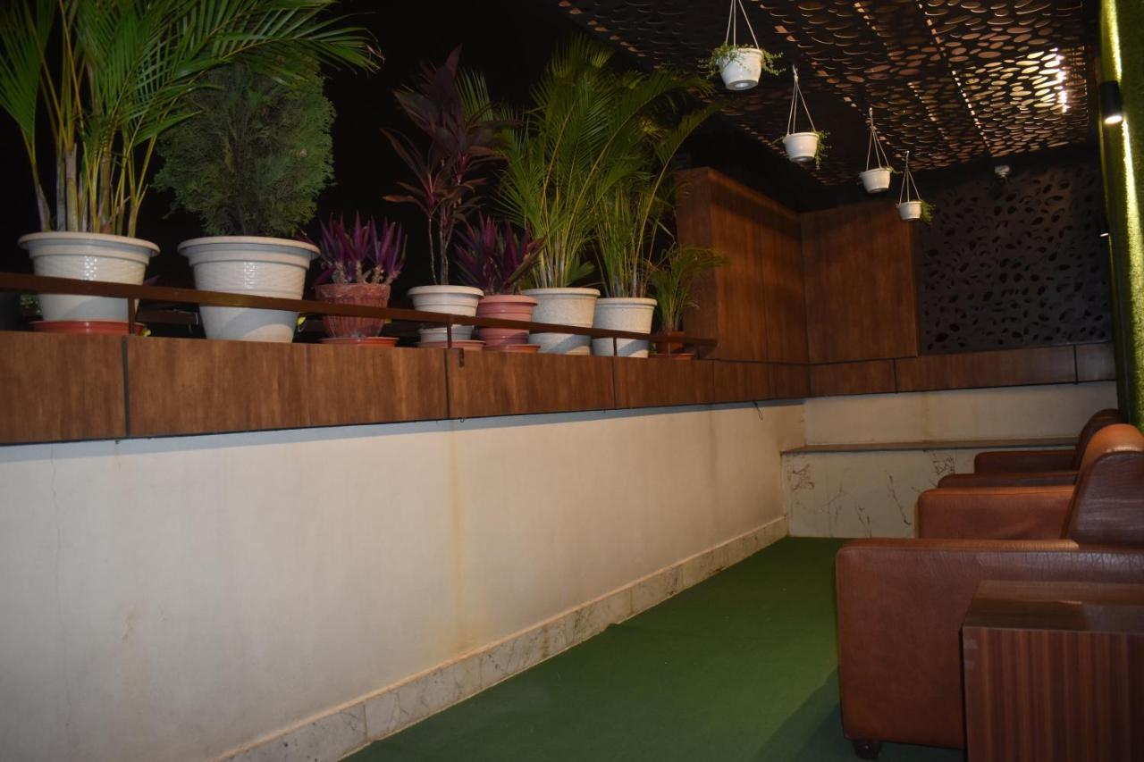 העיר בנגלור Hotel Ur Comforts Jayanagar מראה חיצוני תמונה