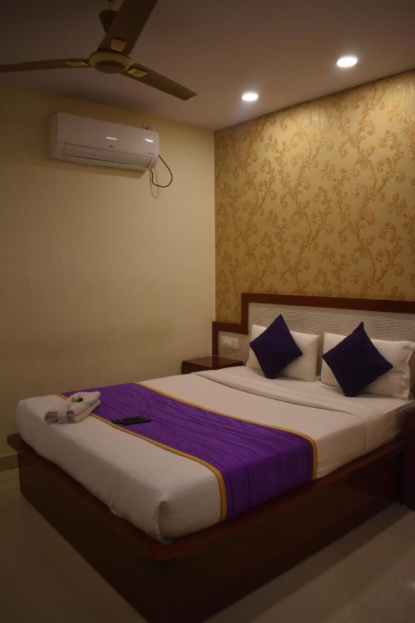 העיר בנגלור Hotel Ur Comforts Jayanagar מראה חיצוני תמונה