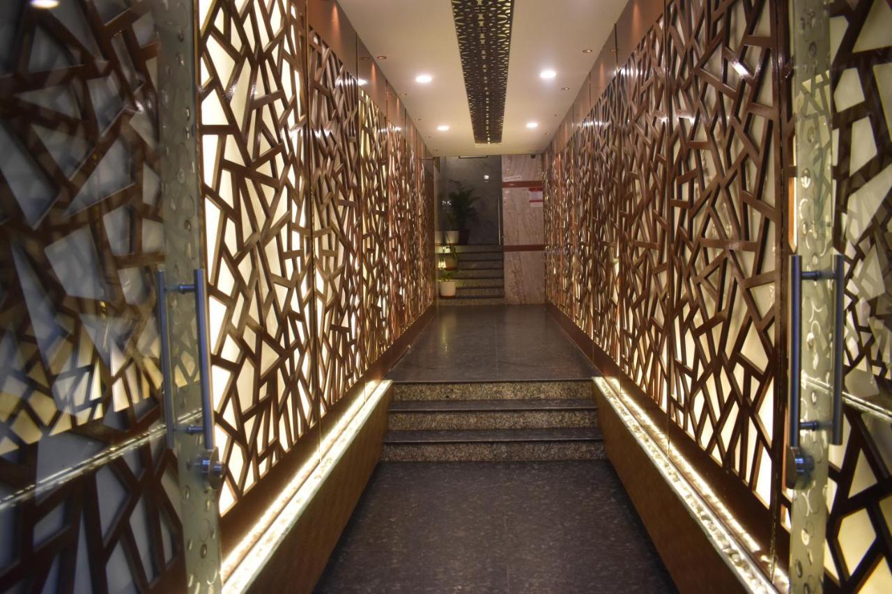 העיר בנגלור Hotel Ur Comforts Jayanagar מראה חיצוני תמונה