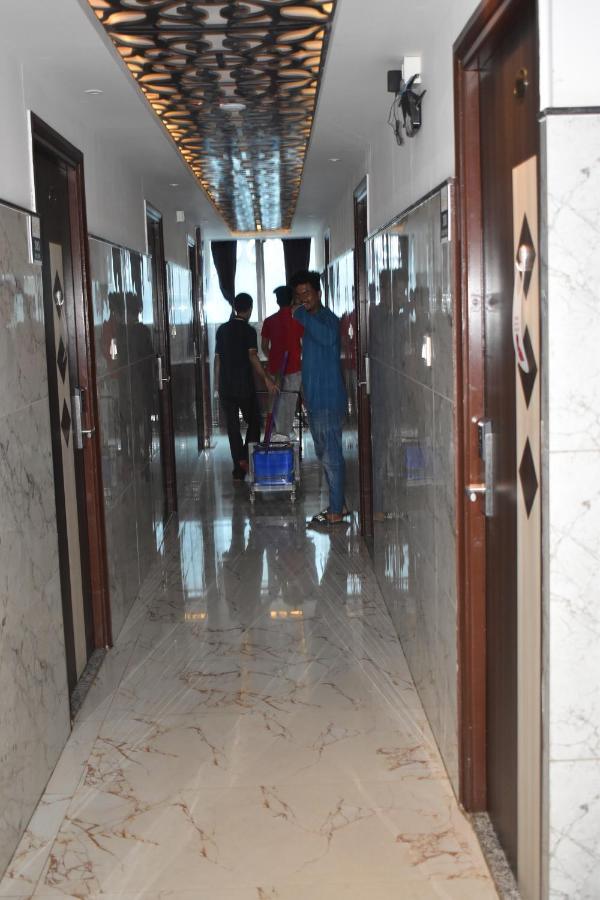 העיר בנגלור Hotel Ur Comforts Jayanagar מראה חיצוני תמונה
